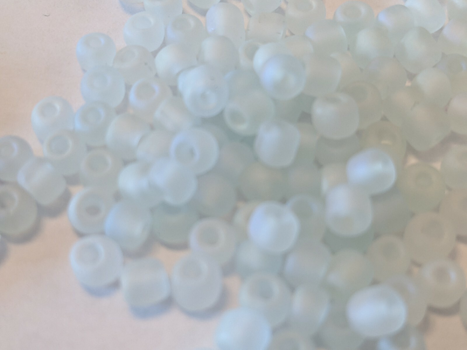 6/0 Frosted Transparent Glass Seed Beads, size 3 ~4mm, Hole: 1mm Qty 30g