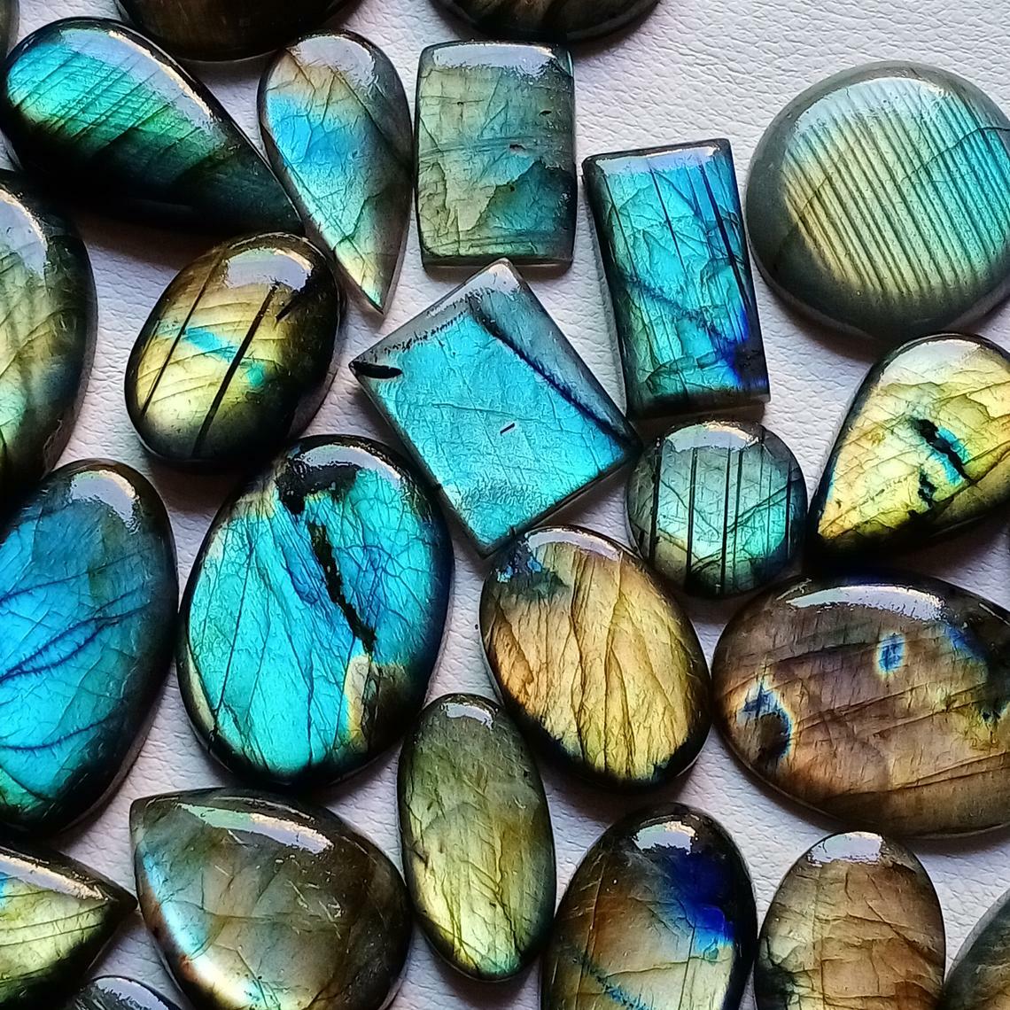 1050 Cts. Natural LABRADORITE CABOCHON Multifire wholesale Labradorite Gemstone