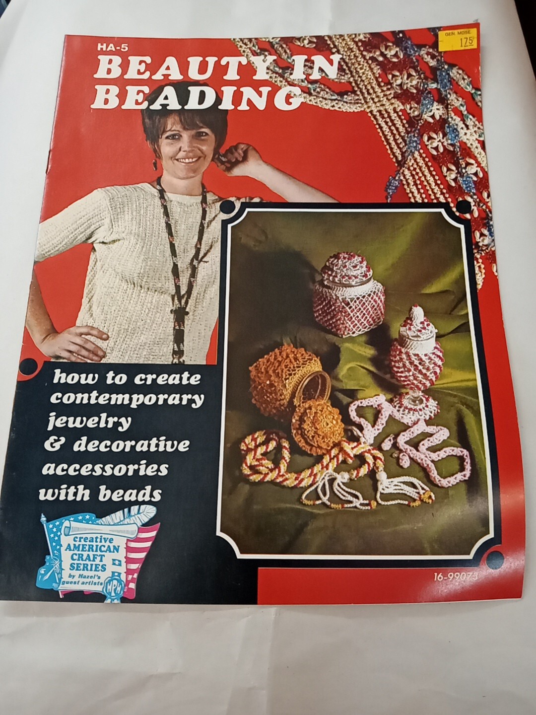 Vintage Beauty in Beading – Paperback Instruction Book 1972