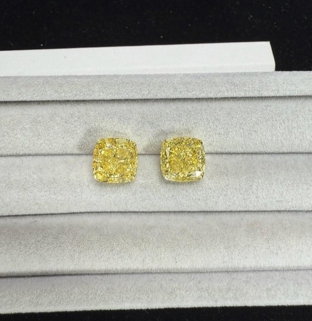 4.Ct Natural Cushion Cut Yellow diamond CERTIFIED D Grade VVS1 / 2Pcs