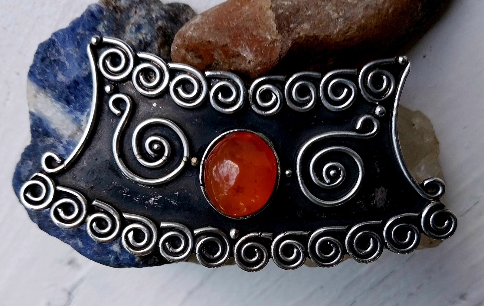 Sri Lanka 925 Antique Carnelian 3 Hole Pendant + Carnelian Loose Pebbles