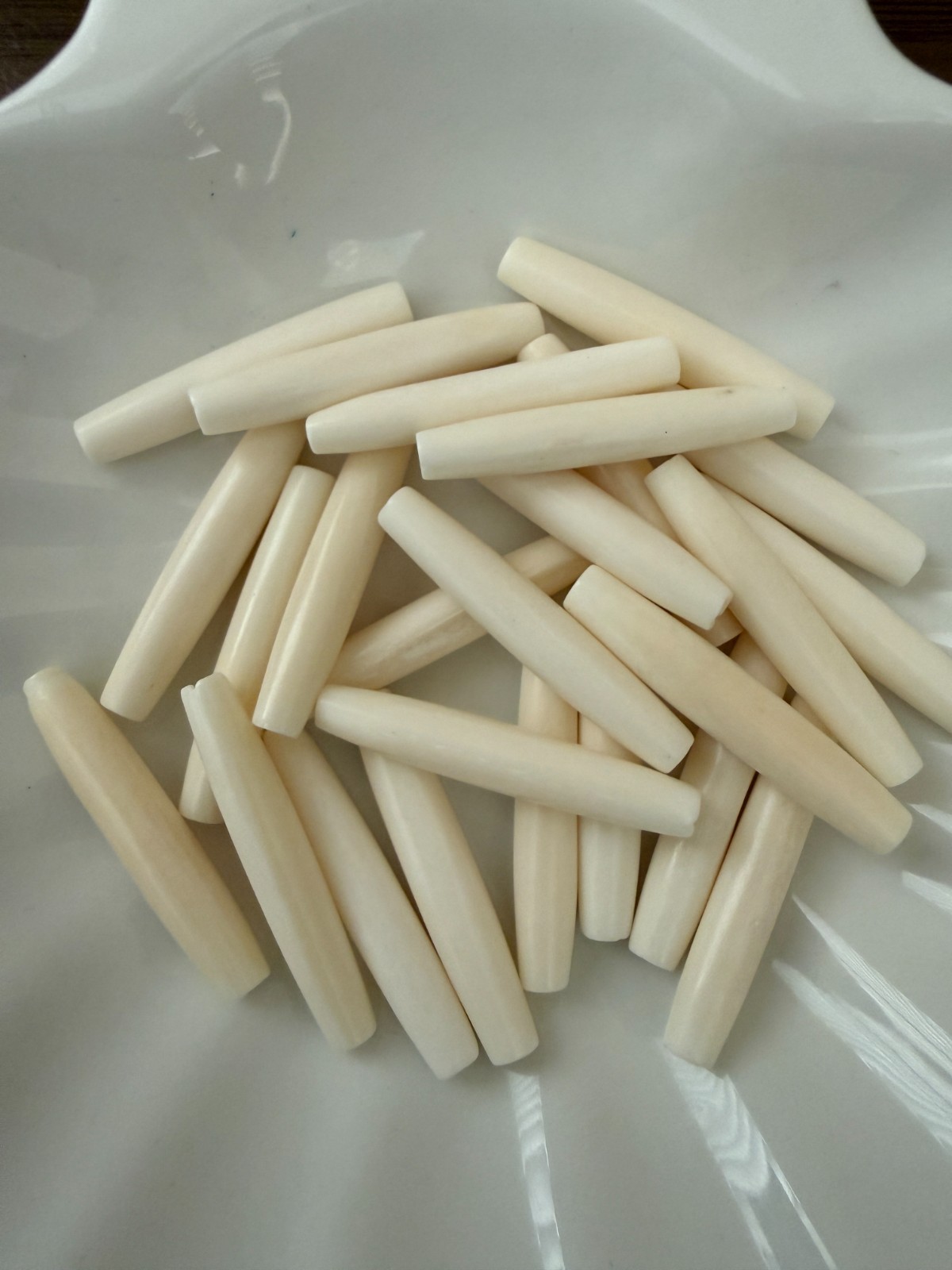 30PC White Buffalo Bone Hair Pipe Tube Beads 1 1/2″