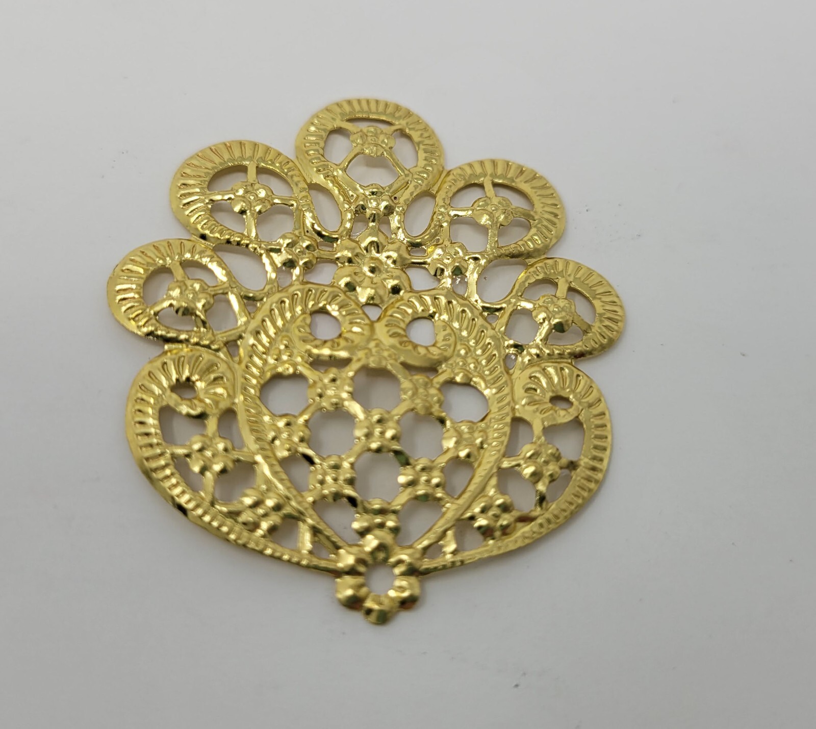 10 pcs Filigree Scalloped Fan Art Deco Charms Gold Metal Craft Jewelry Findings