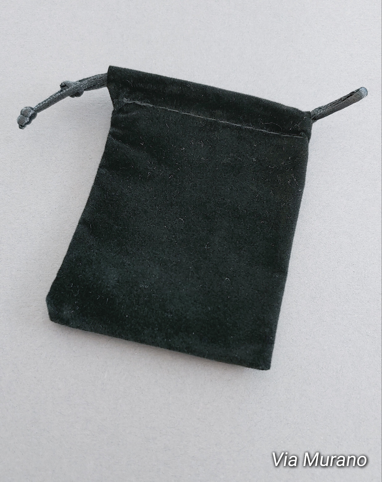 Anti Tarnish – Corrosion Intercept® Anti-Tarnish Velveteen Pouches 2.75″x3.50″