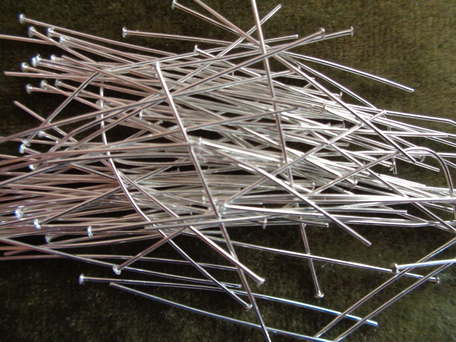 Head pin, silver-plated brass, 2 inches, 24 gauge. Sold per pkg of 100.