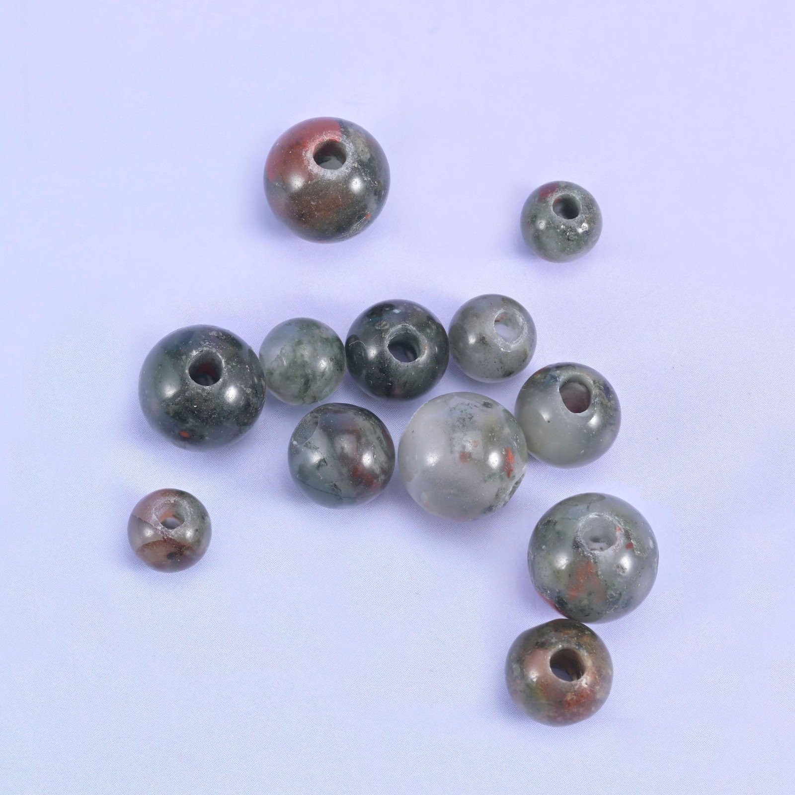2-2.5mm Hole African Bloodstone Smooth Round Beads 6mm 8mm 10mm 8 Inch Strand