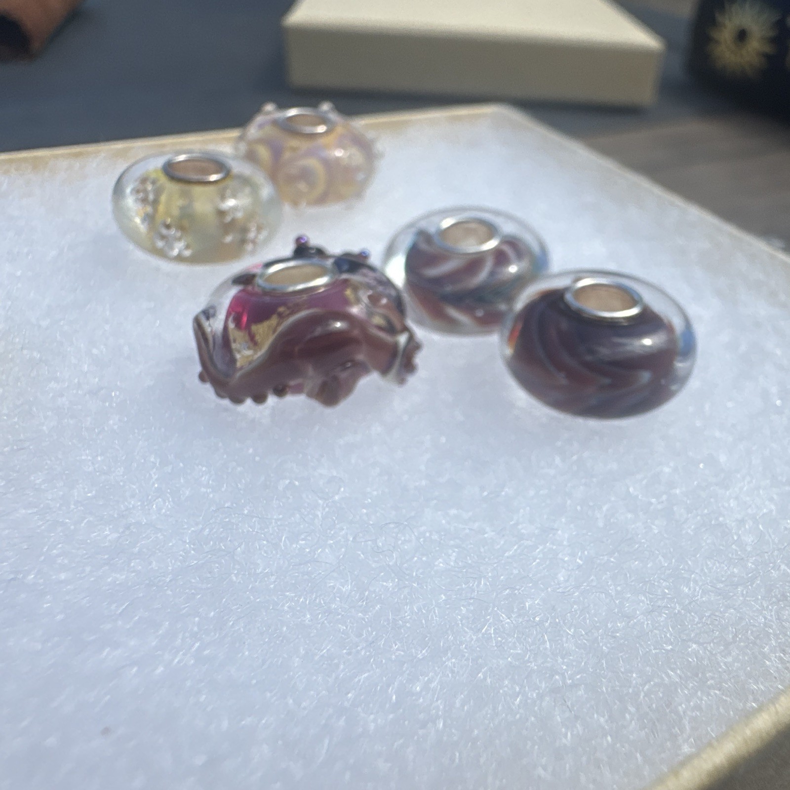 Authentic Elfbeads rare and retired 6 charm lot! Beautiful iridescent styles.