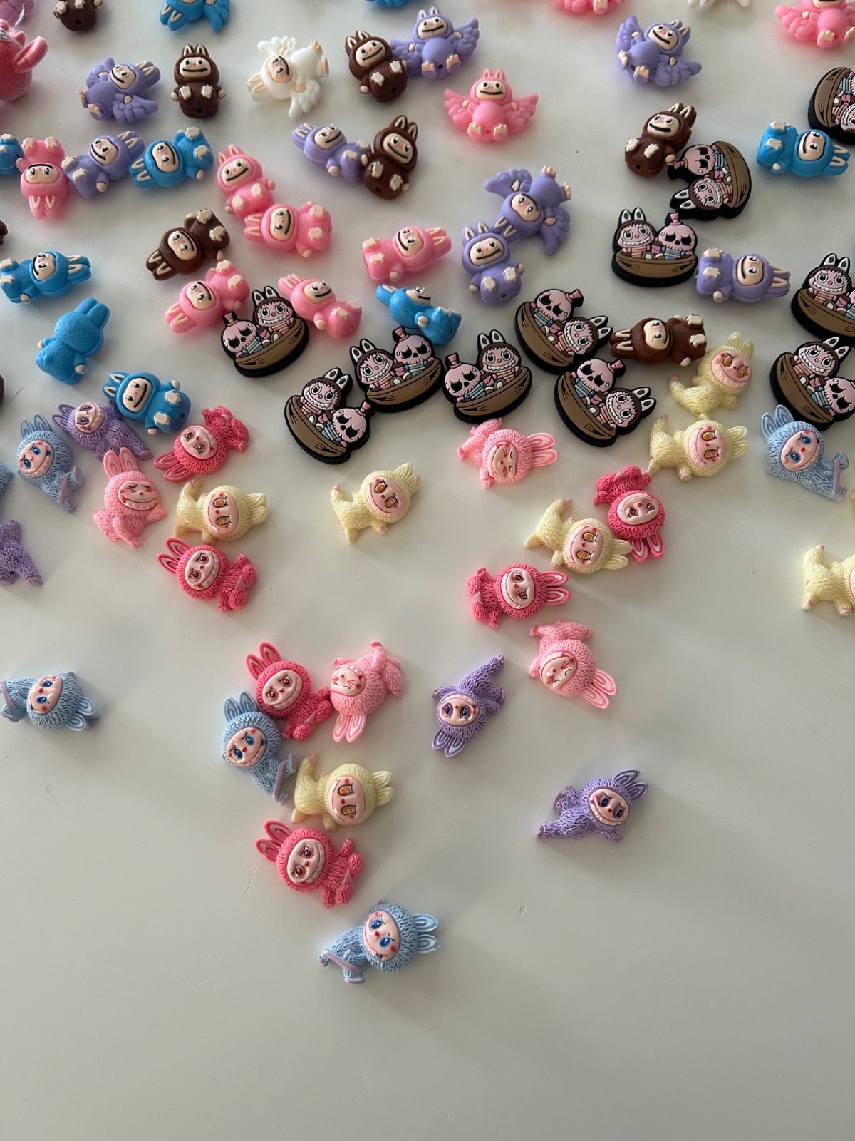 125+ pieces Cartoon Silicone/Acrylic mix Focal Beads for Pens. Focal Beads Bulk