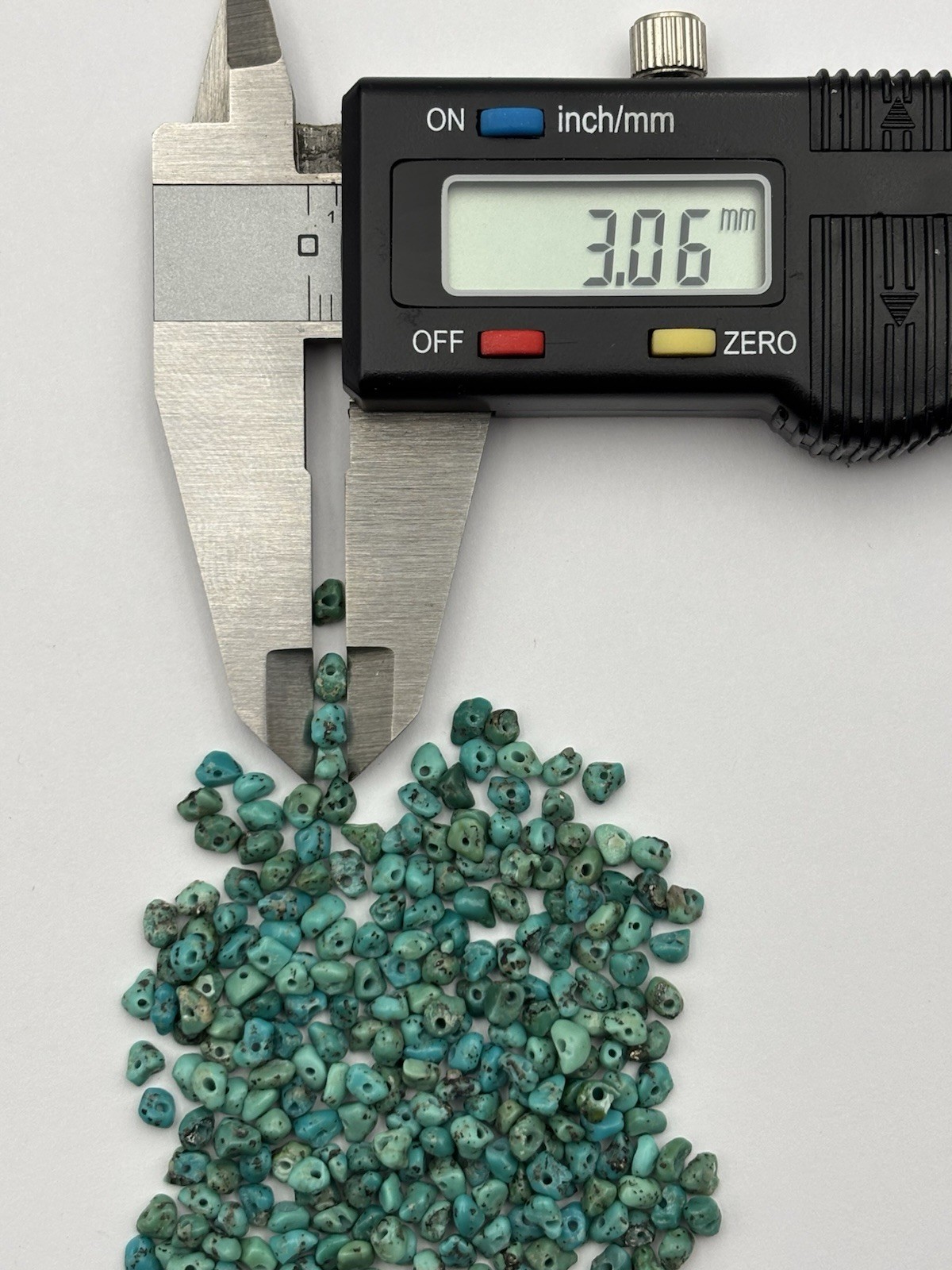 Natural Turquoise Chip Nugget Bead Lot 10g 3mm Mixed Matrix Teal Drilled