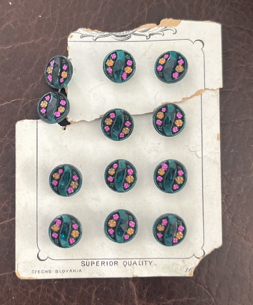 Antique Haute Set 12 Czech Miniature Buttons Partial Original Card Lion Brand