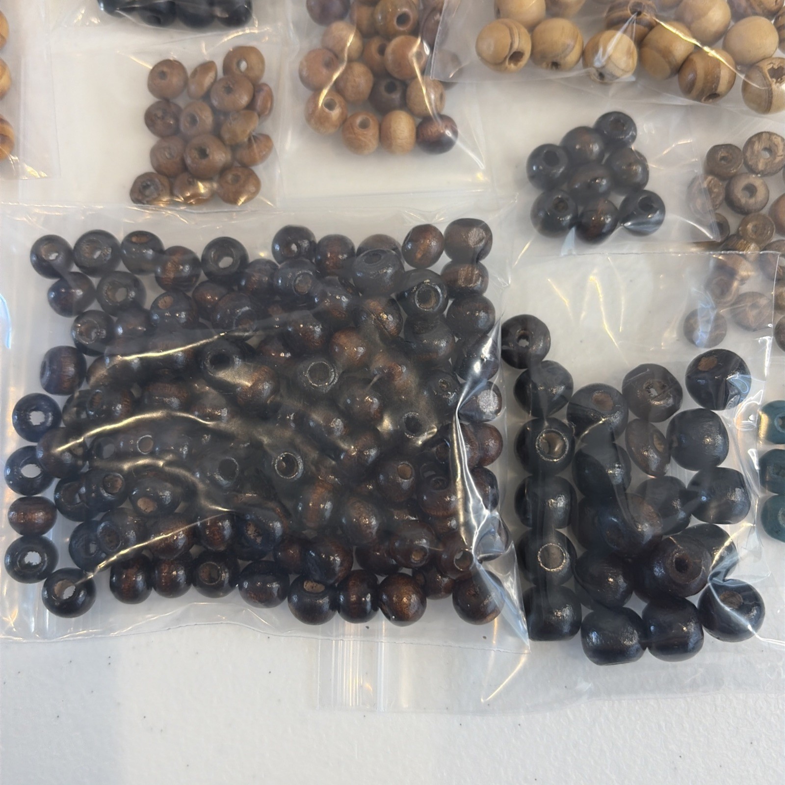 Men’s Jewelry Making Kit w/ Organizer – Stone Wood Beads Charms Paracord Elastic