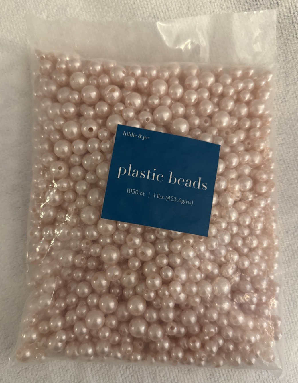 Hildie & Jo 1050-Count Pink Pearlized Plastic Beads 1 lb Crafting Supply NEW!