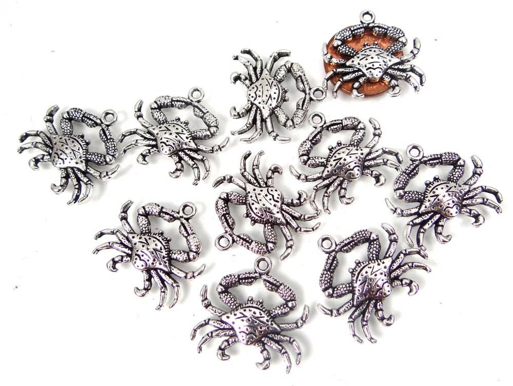 8 Antique Silver Pewter Crab Charms 23x24mm