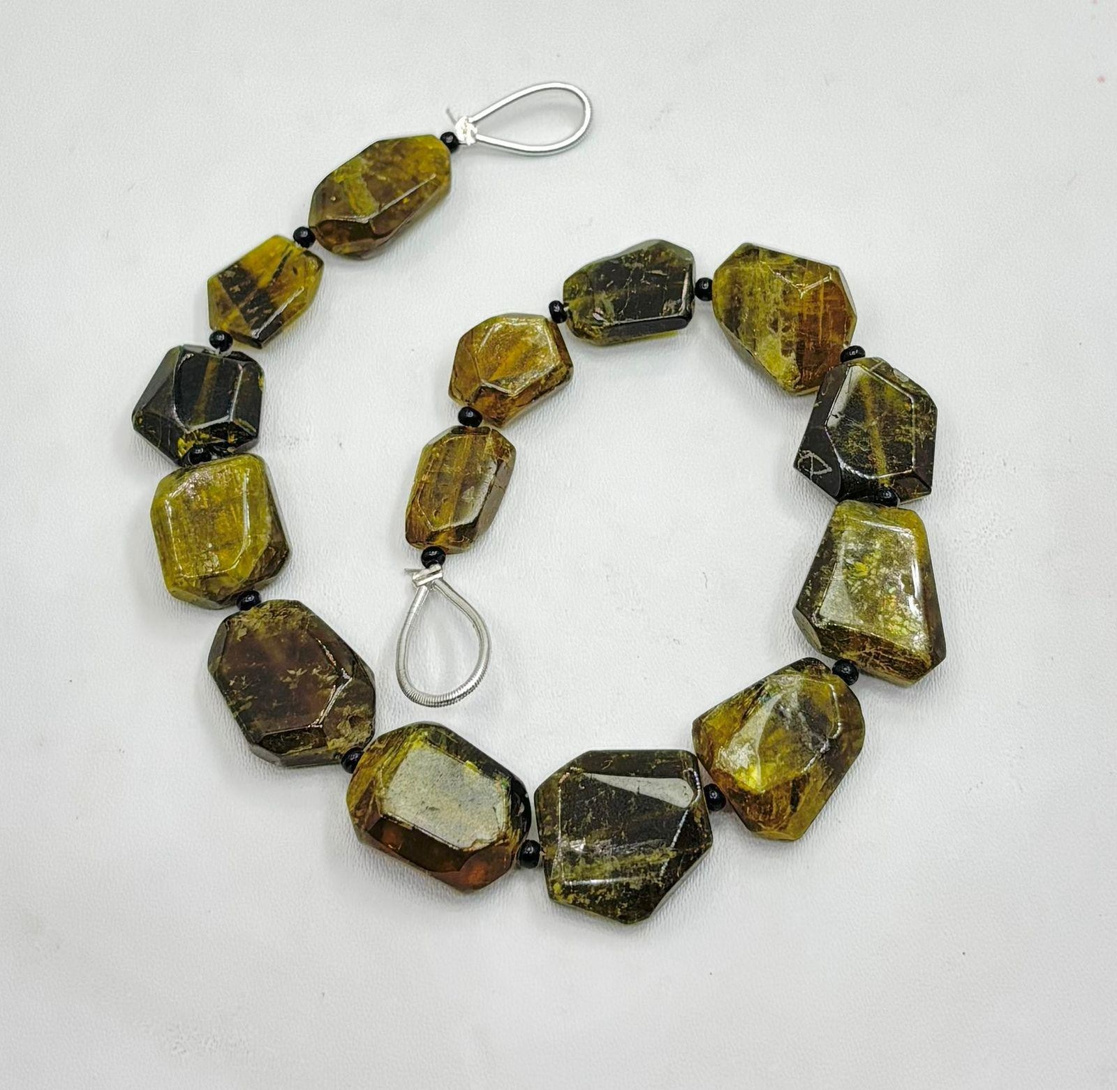 Natural Chrome Diopside Briolette Beads Polished Rough Drop Gemstone Strand DIY