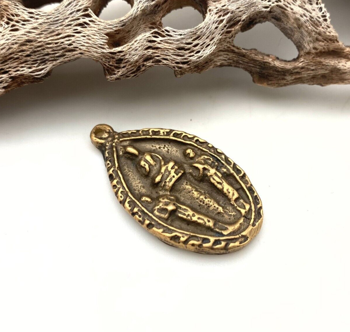 Solid Brass Community Prayer Oval Amulet Pendant From Thailand (MAP36)