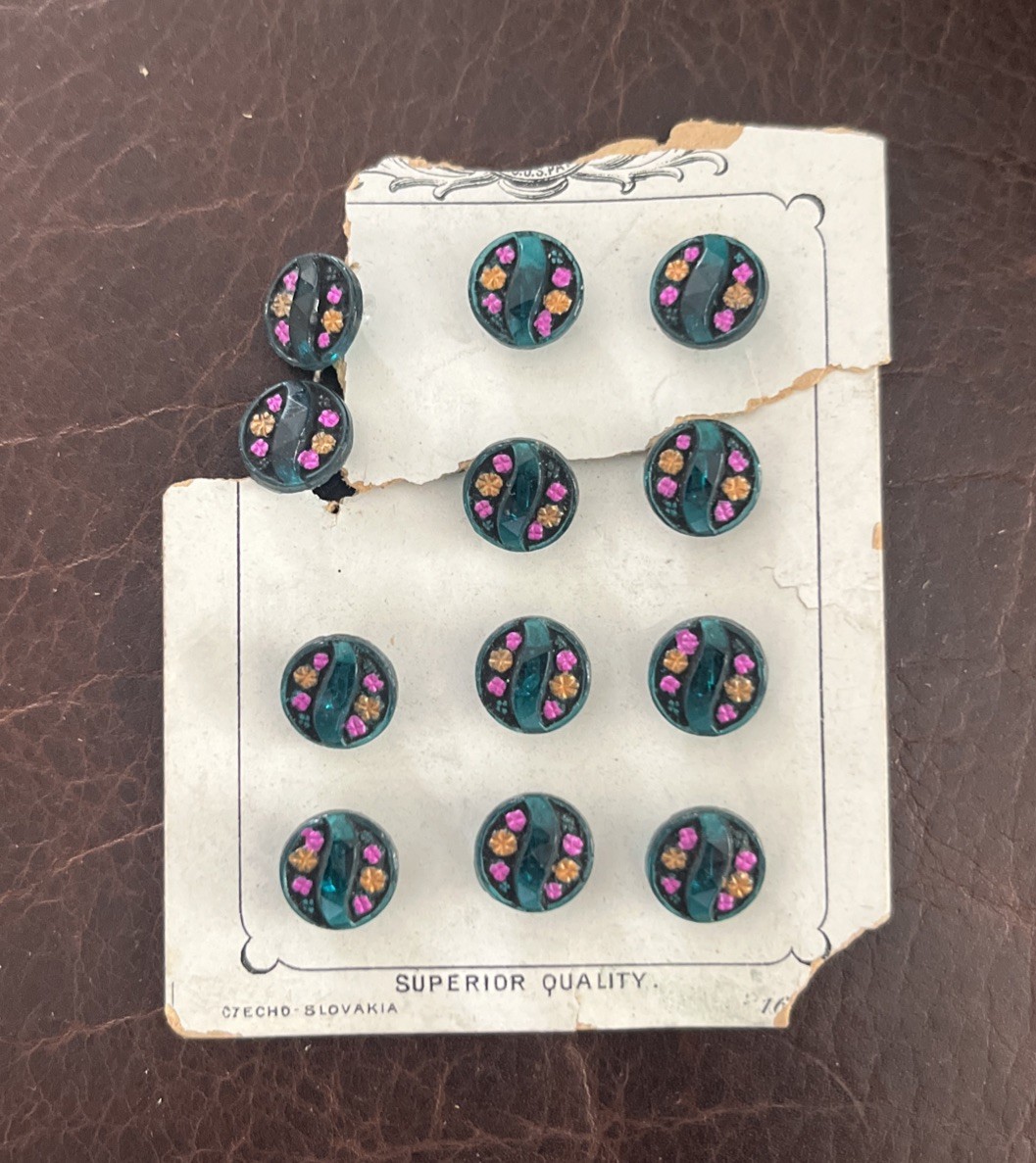 Antique Haute Set 12 Czech Miniature Buttons Partial Original Card Lion Brand
