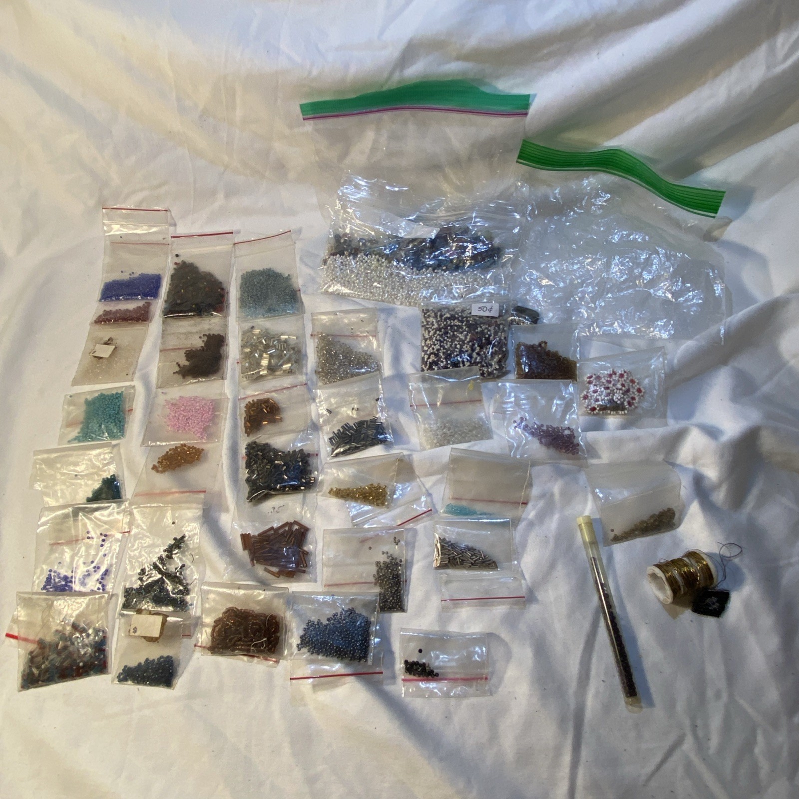 Lot Vintage Modern Jewelry Making Beads (small Size) Supplies Different Colors