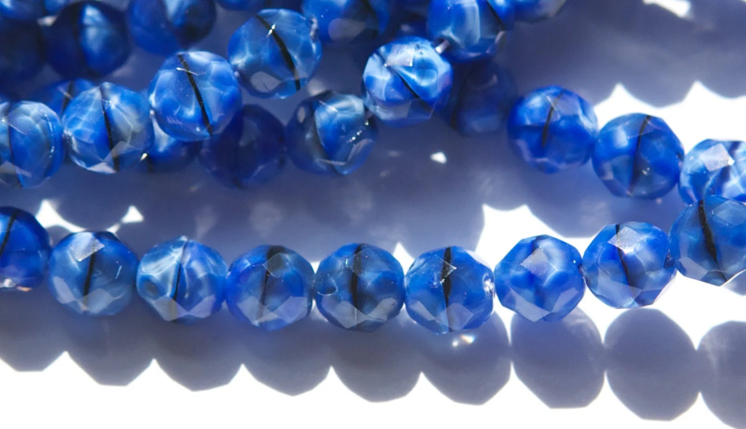 8mm Blue w/ Black Swirl Czech Firepolish Faceted Glass Beads (25)