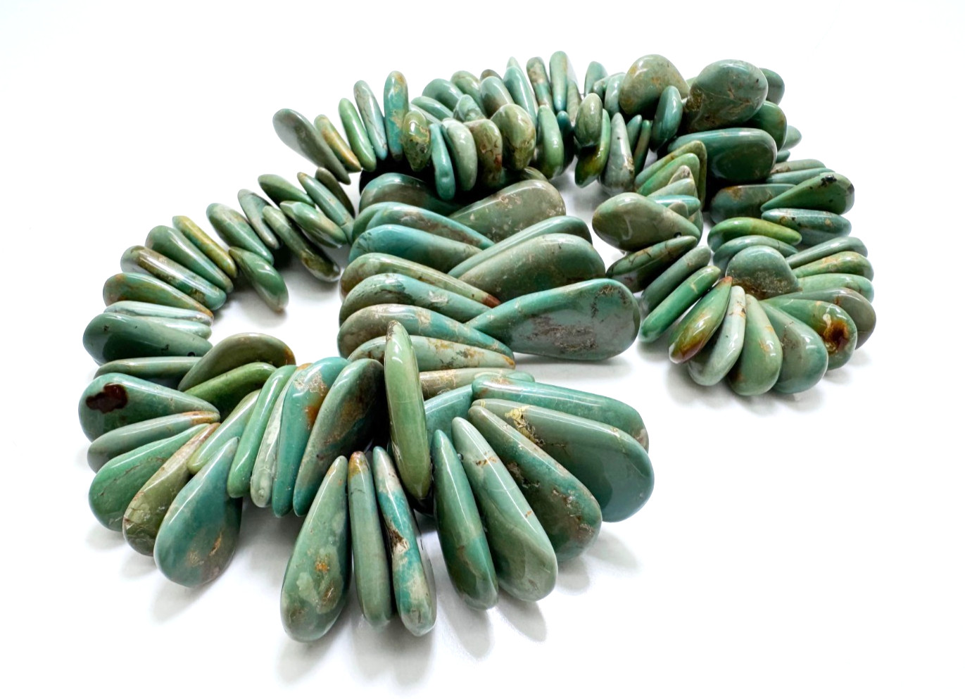 Natural Green Graduated Flat Back Pear Hubei Turquoise Gemstone Beads PGS370
