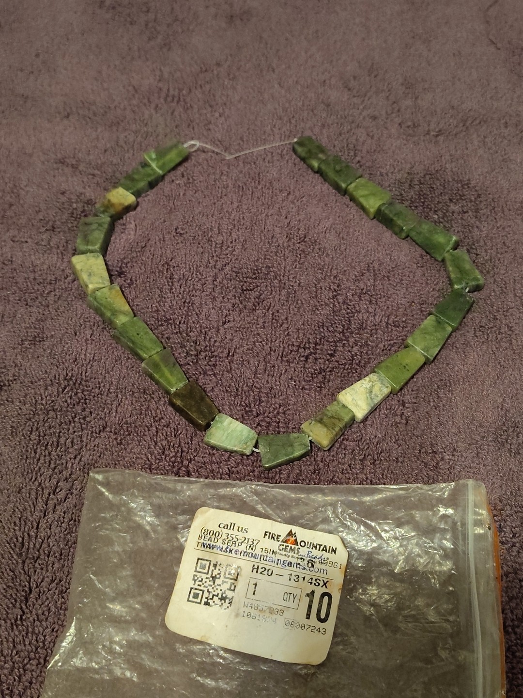 Jadeite Green Glass Beads on 15″ string Fire Mountain Gems New 22 Gem Stones