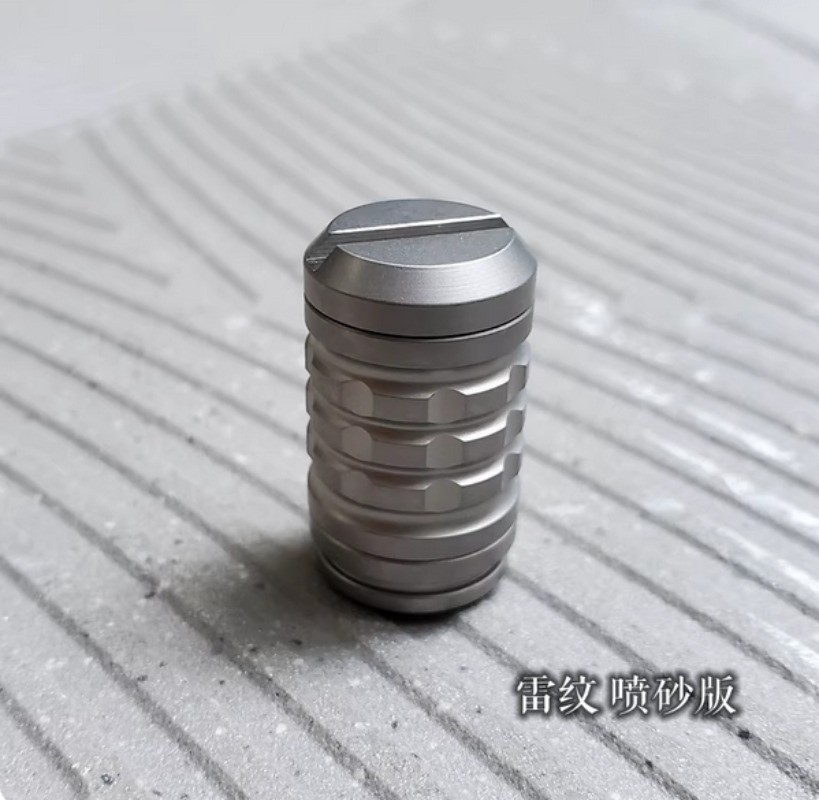 Titanium Knife Lanyard Bead Paracord End Pendant EDC Charm Zipper Pull DIY