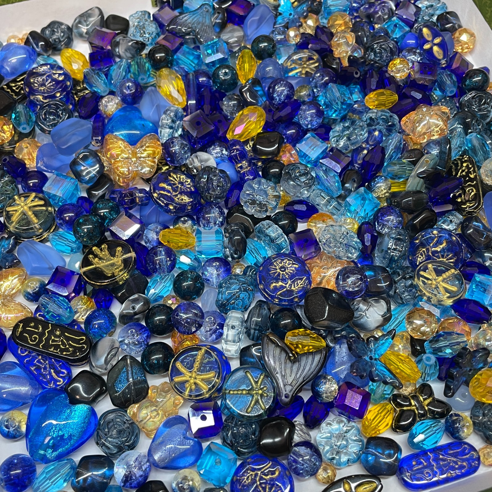 100g Handmade Glass Beads for Jewelry Making – 200 Mixed Styles Assortment
