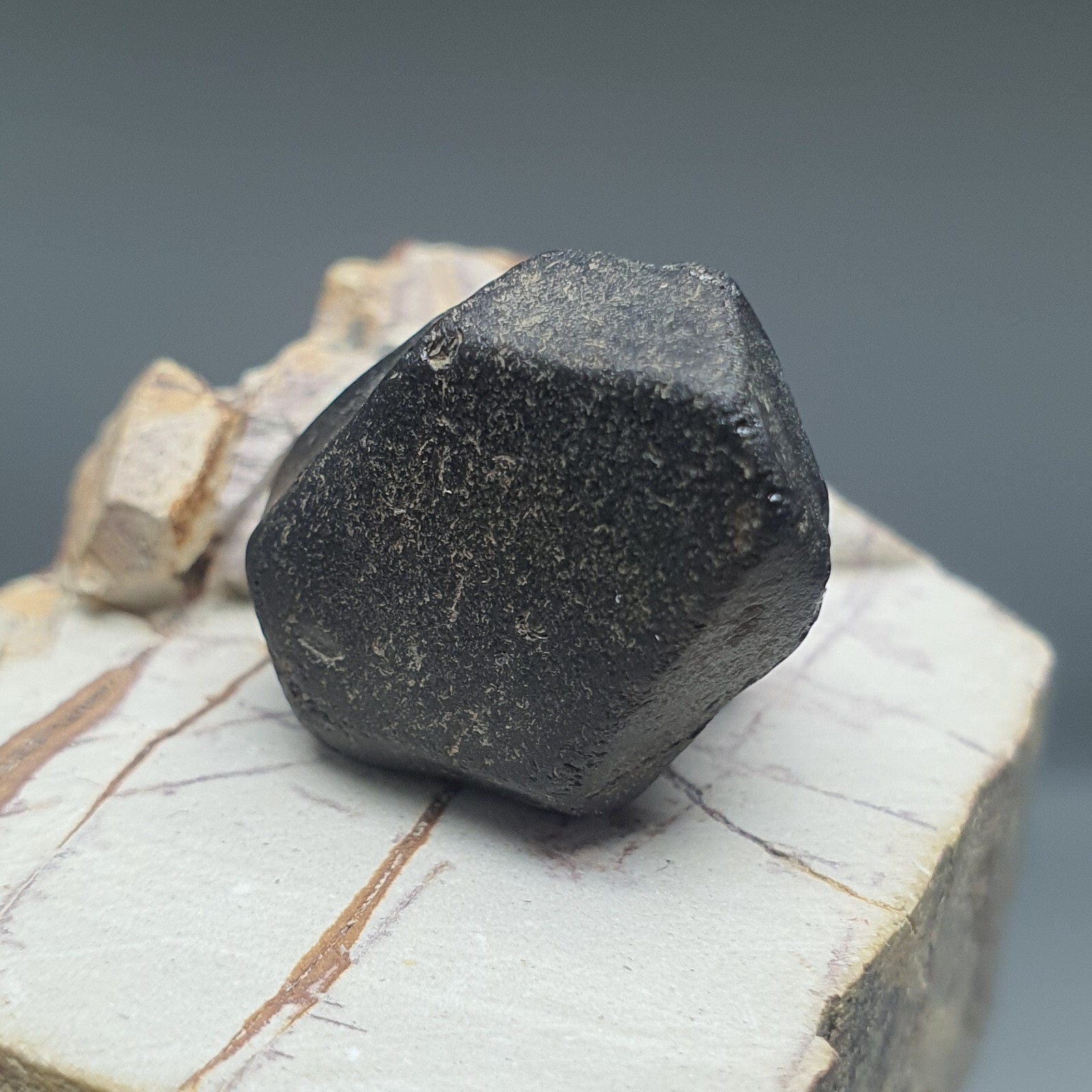 Black Spinel Natural Pleonaste Rare Thailand Kanchanaburi collectible sample