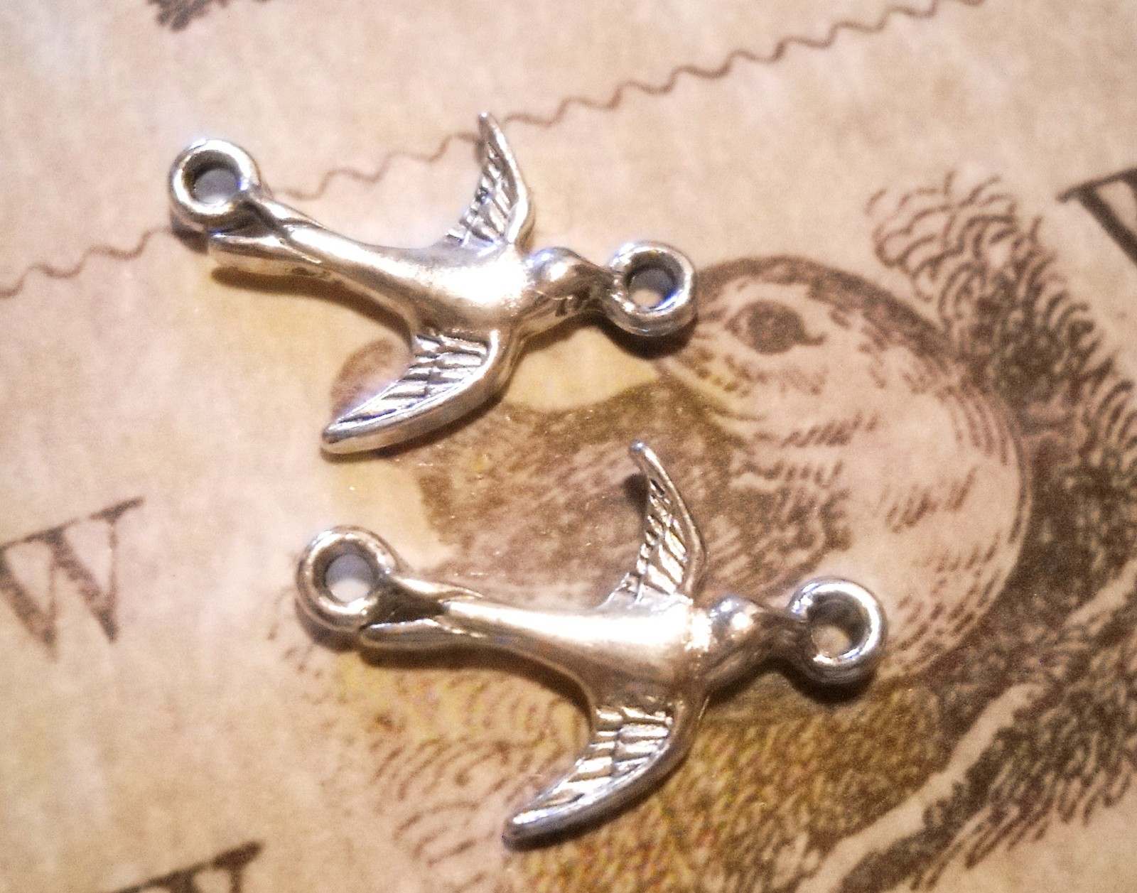 10 Bird Charms Connector Pendants Antiqued Silver Swallow Charms