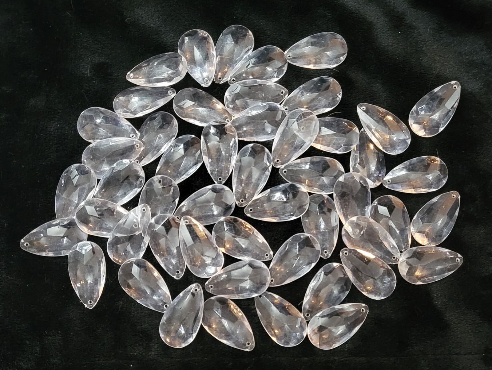 Lot Of 50 Plastic Acrylic Teardrop 2″ Long Focal Tear Drop Bead Charms