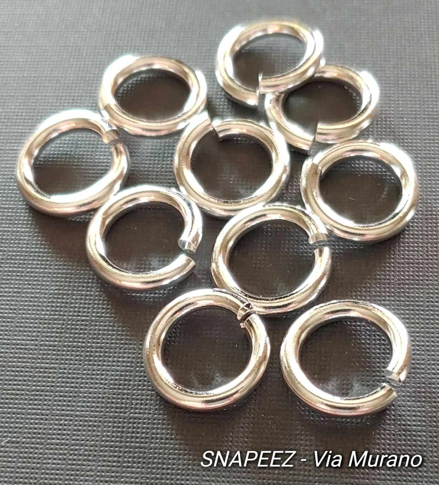 SNAPEEZ® II ULTRAPLATE® 99.9% Shiny Silver Jump Ring 10mm (10 Pk). Made in USA.