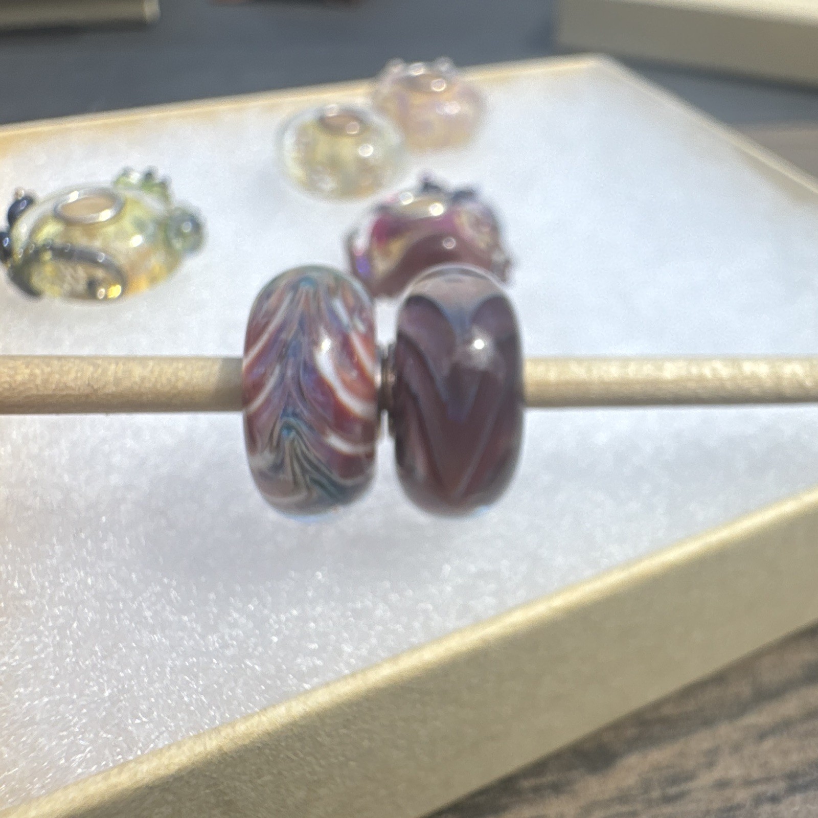 Authentic Elfbeads rare and retired 6 charm lot! Beautiful iridescent styles.