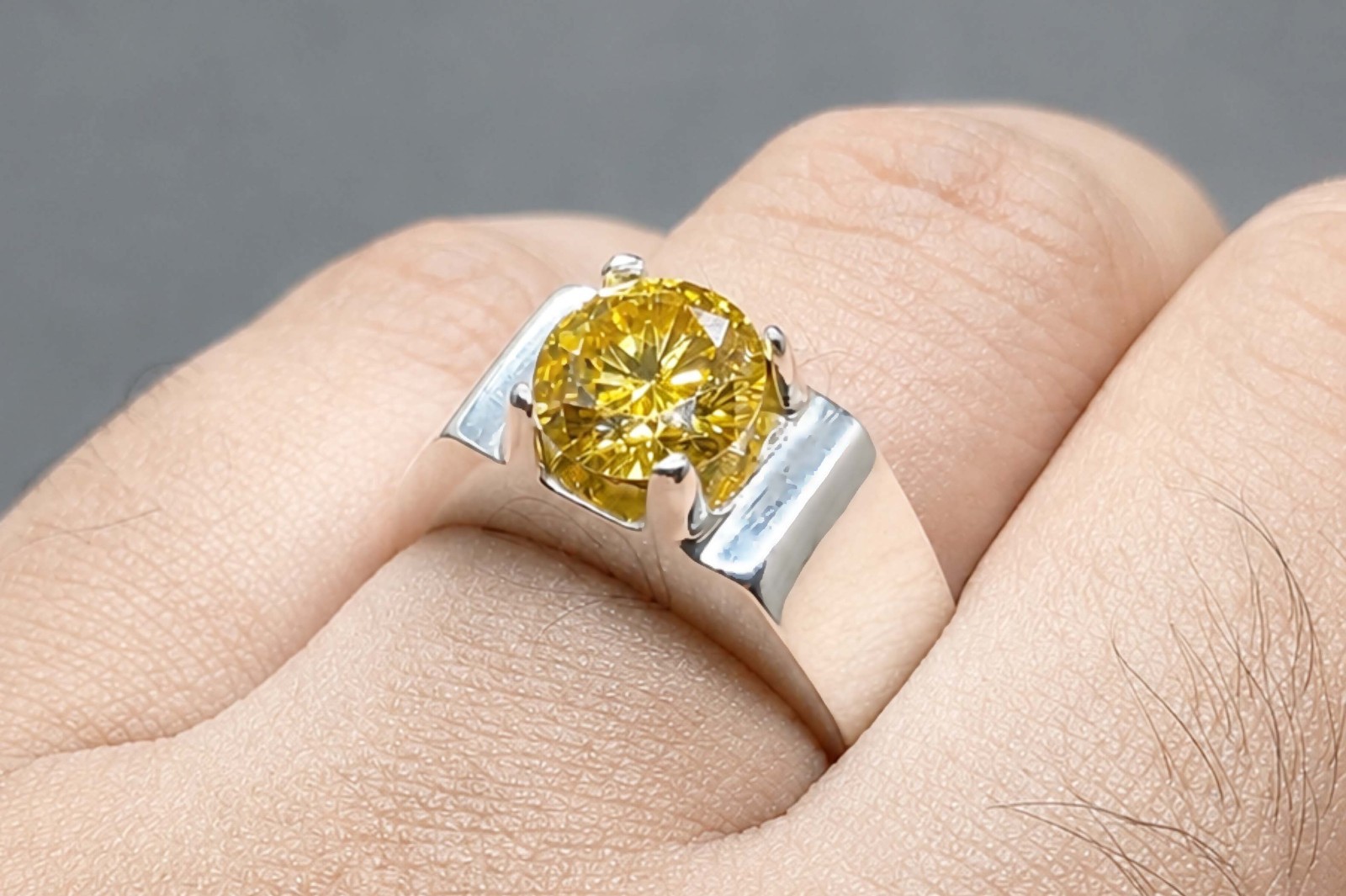 Round Cut 2 Ct Golden Moissanite Diamond 925 Sterling Silver Mens Plain Ring