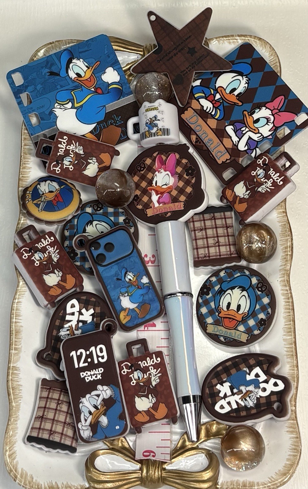 22 Donald Duck Focal Bead Mix For ✨Beadable Pens✨ Phone Chain ✨Keychain ✨Jewelry