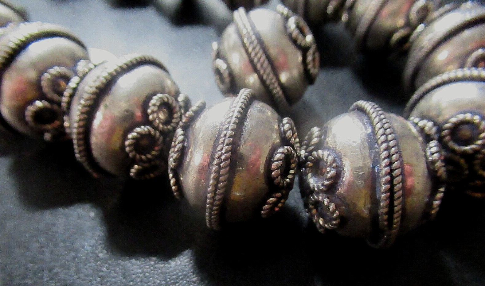 `SALE~EXTRA LARGE METAL BEADS ORNATE BALI METAL BEADS 19-20mm ROUND #447