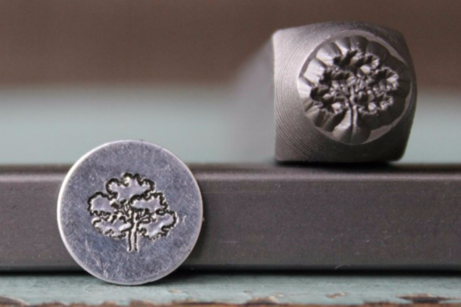 SUPPLY GUY 8mm Maple Tree Metal Punch Design Stamp SGCH-180