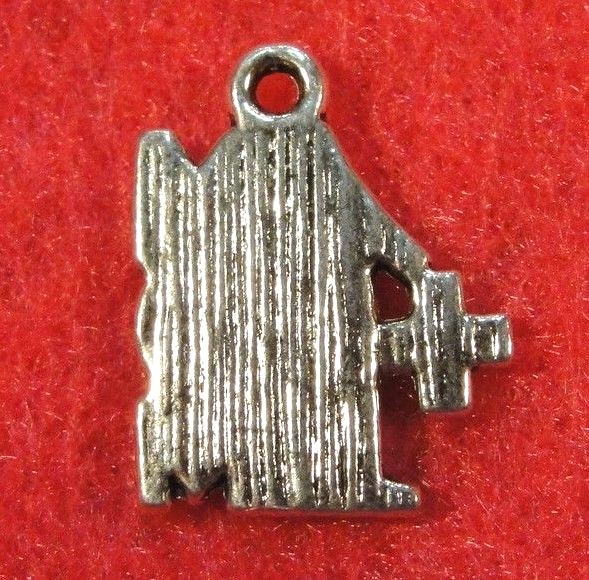 10Pcs. Tibetan Silver ” #1 MOM” Charms Pendants Earring Drops Findings PR284