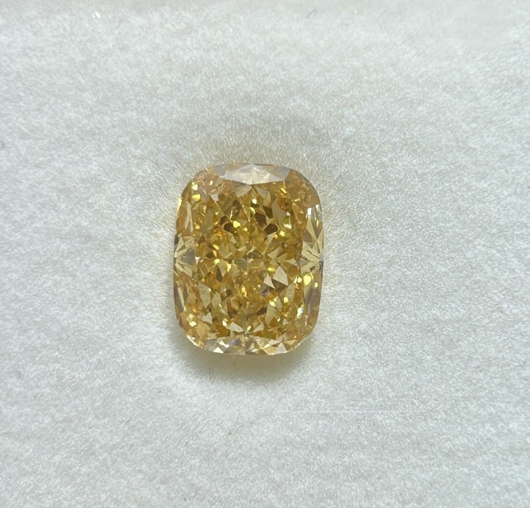 5.Ct Natural Cushion Cut Yellow Colour diamond CERTIFIED D Grade VVS1 +1 1Pcs