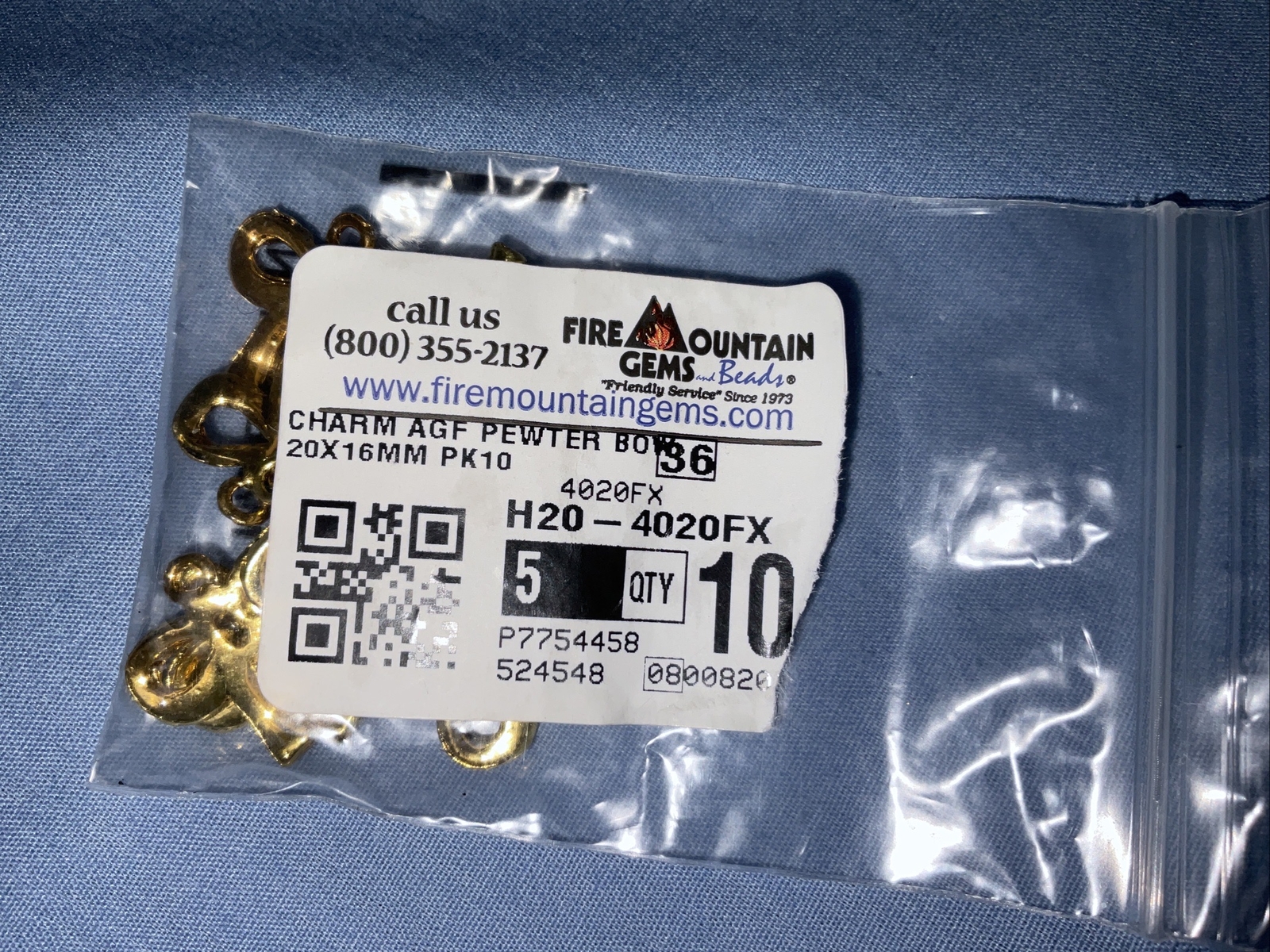 Fire Mountain Gems Discontinued Craft Gold Tone Bow Charms Lot of 50 (709)