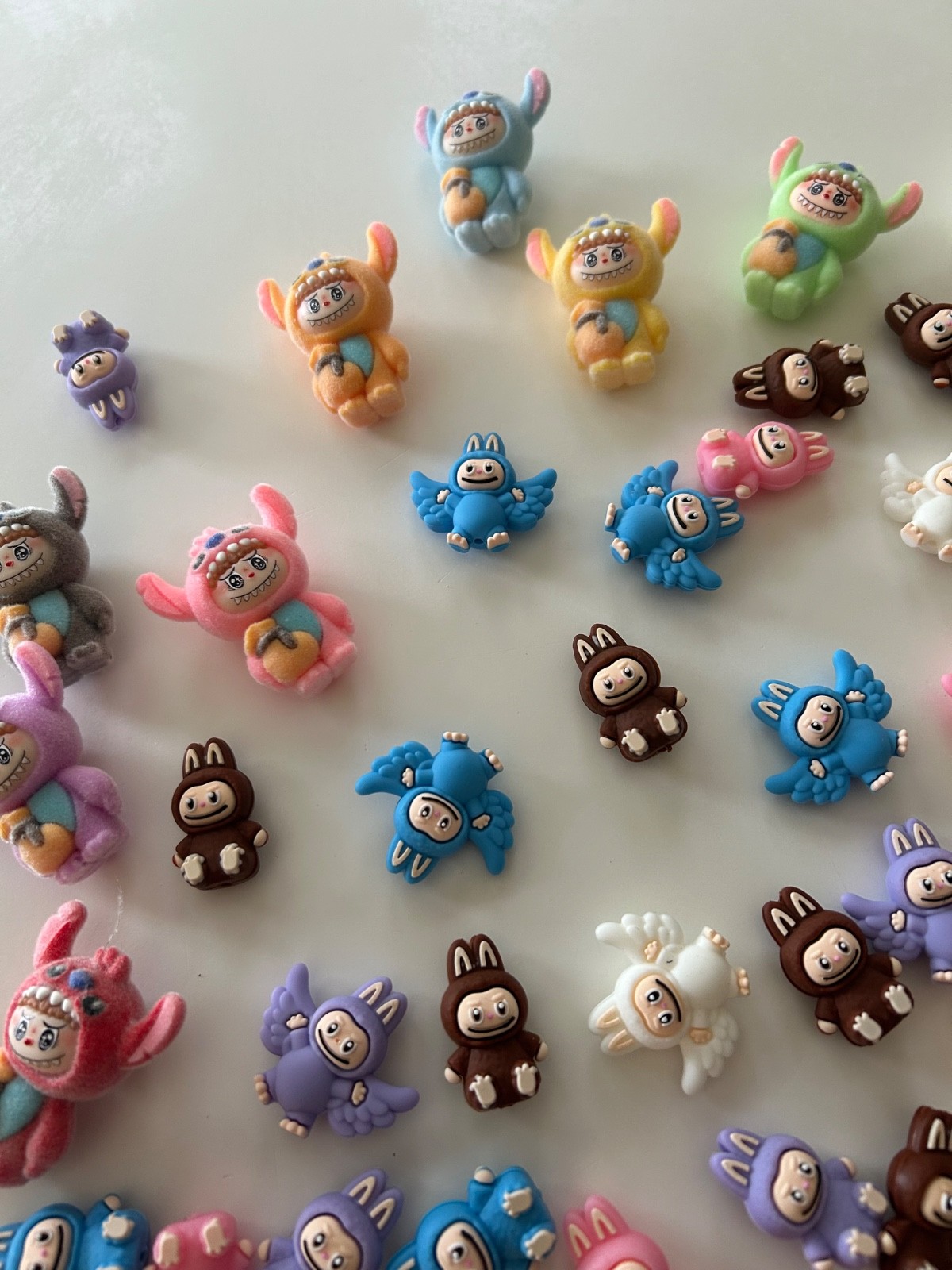 125+ pieces Cartoon Silicone/Acrylic mix Focal Beads for Pens. Focal Beads Bulk