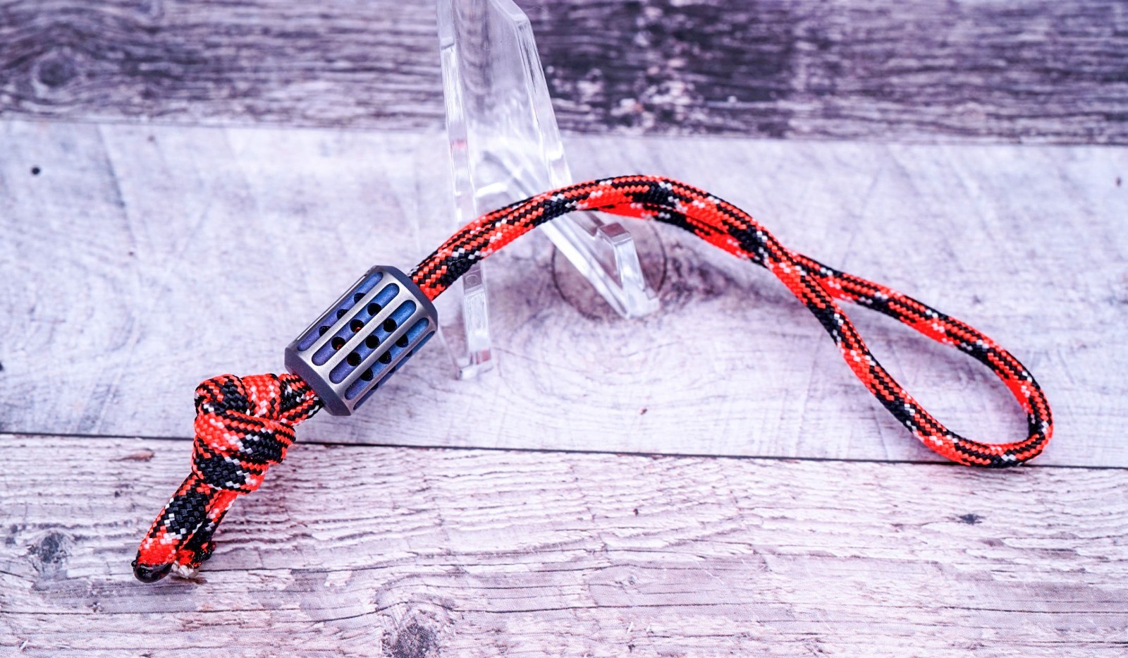 Berlin Ti Works Bead Bomb “V2” – Lanyard Bead, “Red Trit”, 2-tone Ano Titanium