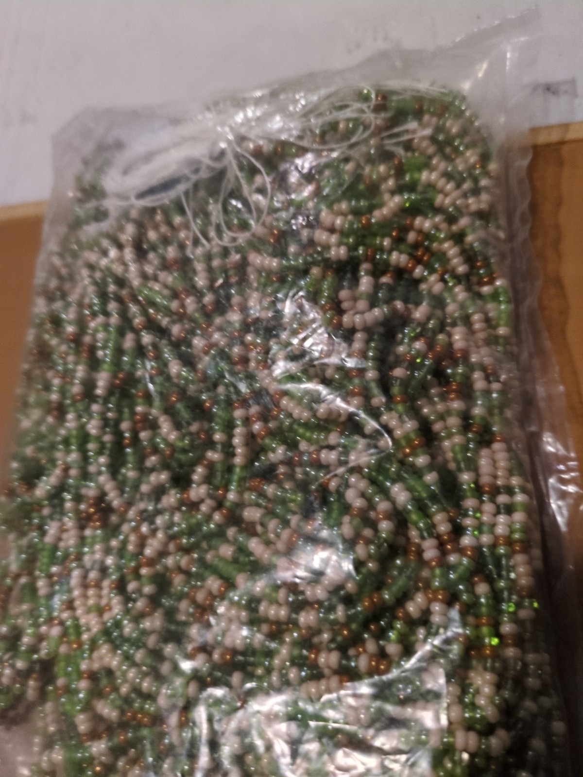 Czech Seed Rocailles?String/Strung White Green 17oz Jewelry Craft Beads Jablonex