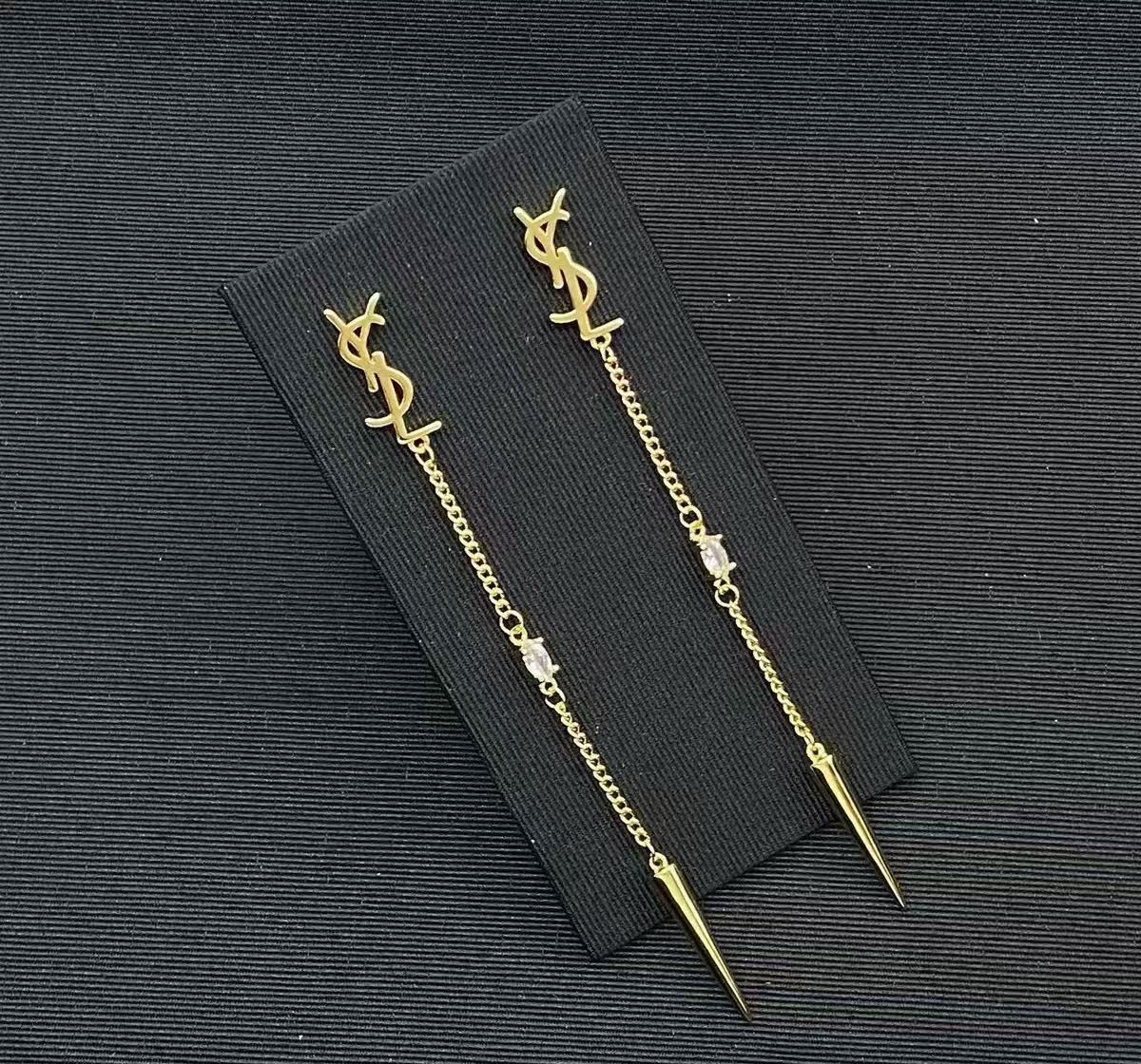 2 Item Earrings