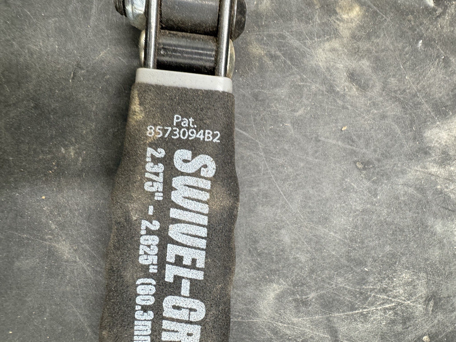 57030 Standard Oil Filter Swivel Wrench Standard Swivel-Gripper