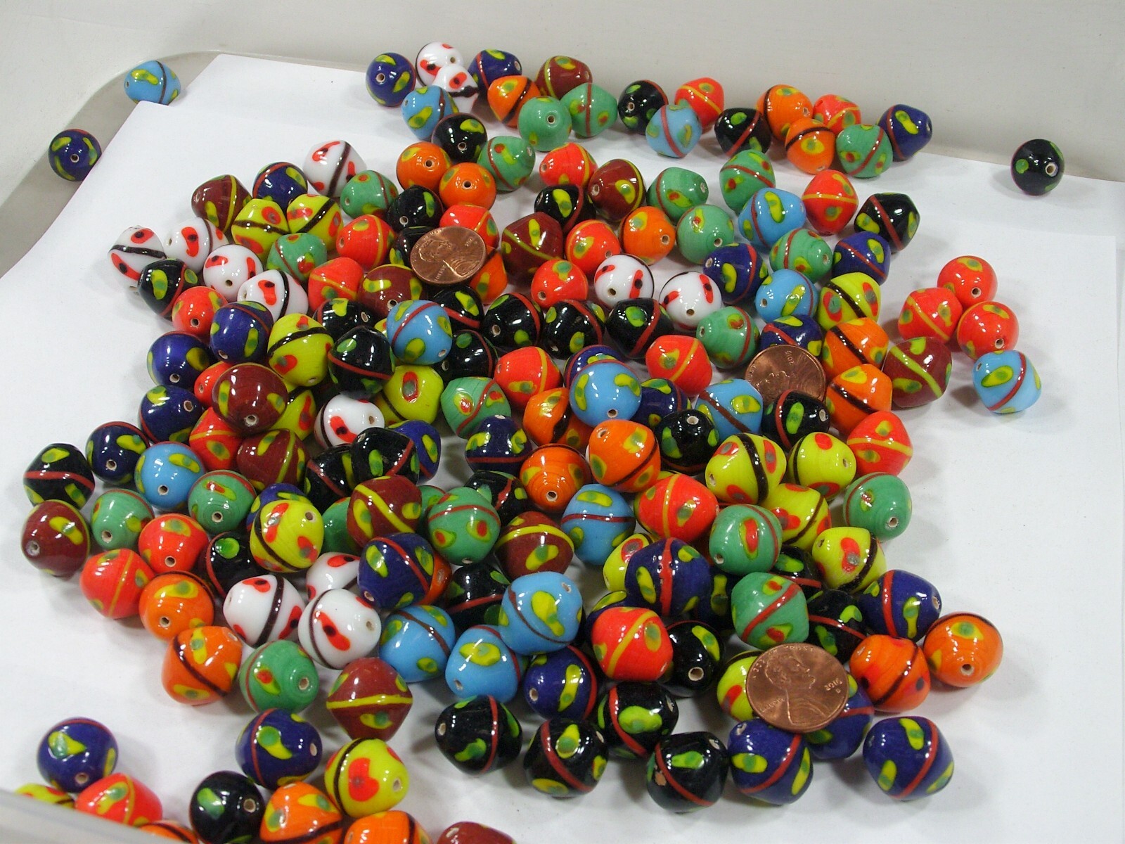 2 Pounds (16mm) India Handmade Multicolor Flower Design Glass Beads (CFT-84) ⭐