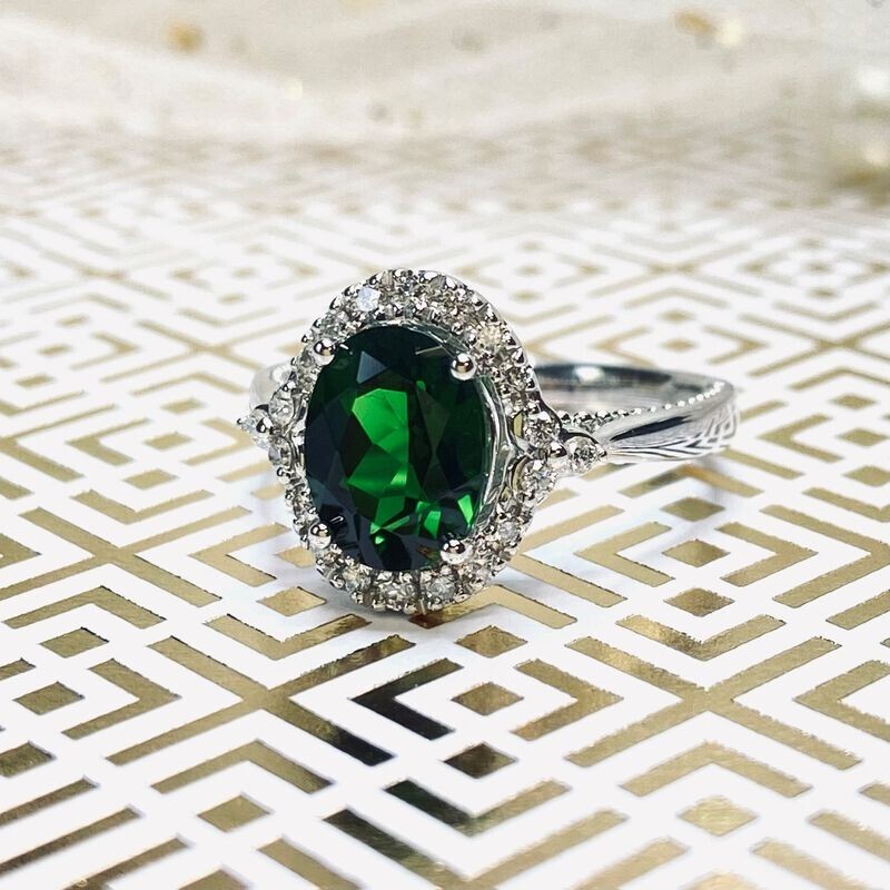 925 Sterling Silver Oval Chrome Diopside Gemstone dainty Wedding Promise Ring