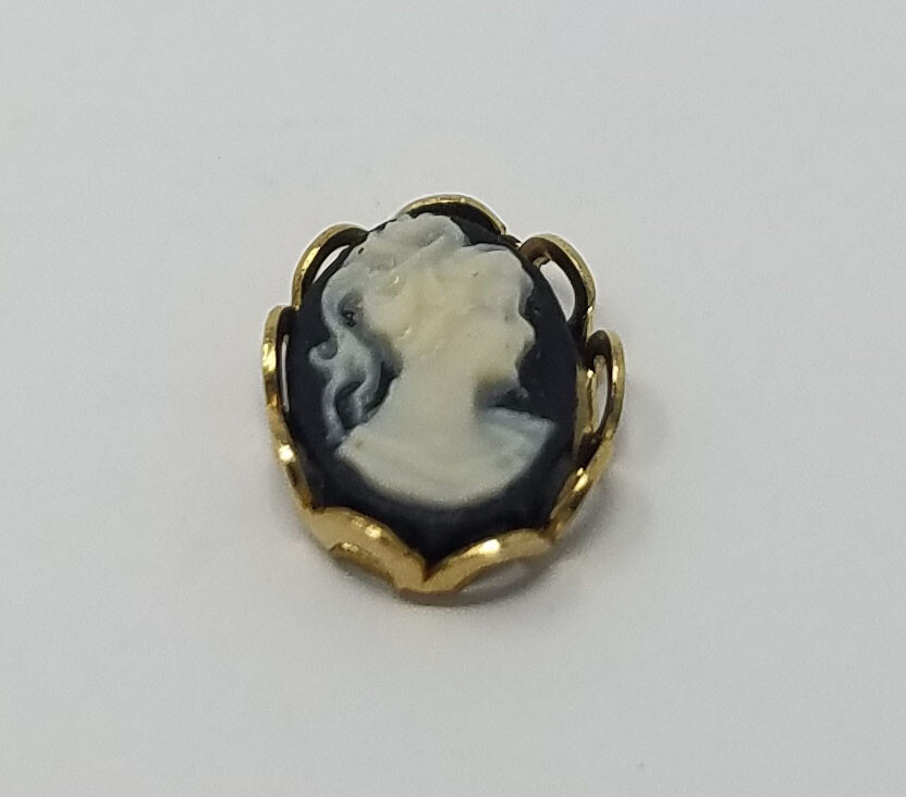 10 VTG Tiny 8mm Black Victorian Lady Jewelry Cameos Gold Lace Filigree Setting
