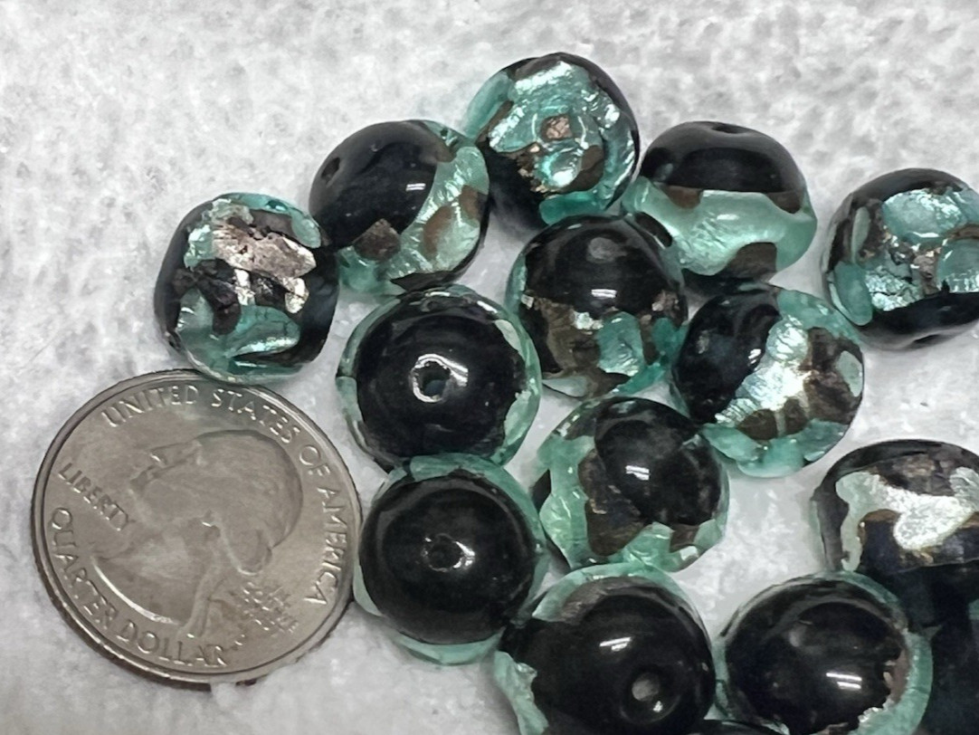 17 Vintage Art Glass Beads Teal Foil w Glossy Black Rounds 1/2″
