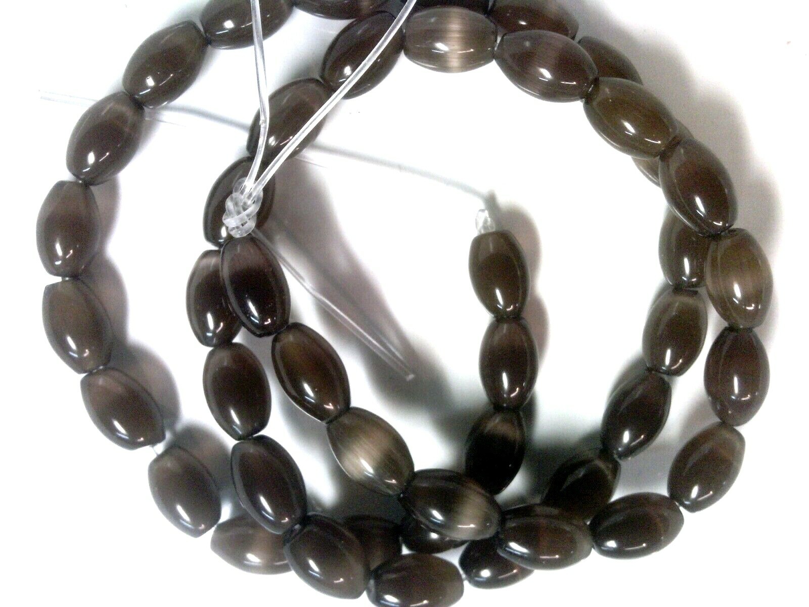 Vtg 1 STRAND CATS EYE DARK BROWN GLASS BEADS 16″ OVAL 9X6mm #062221m