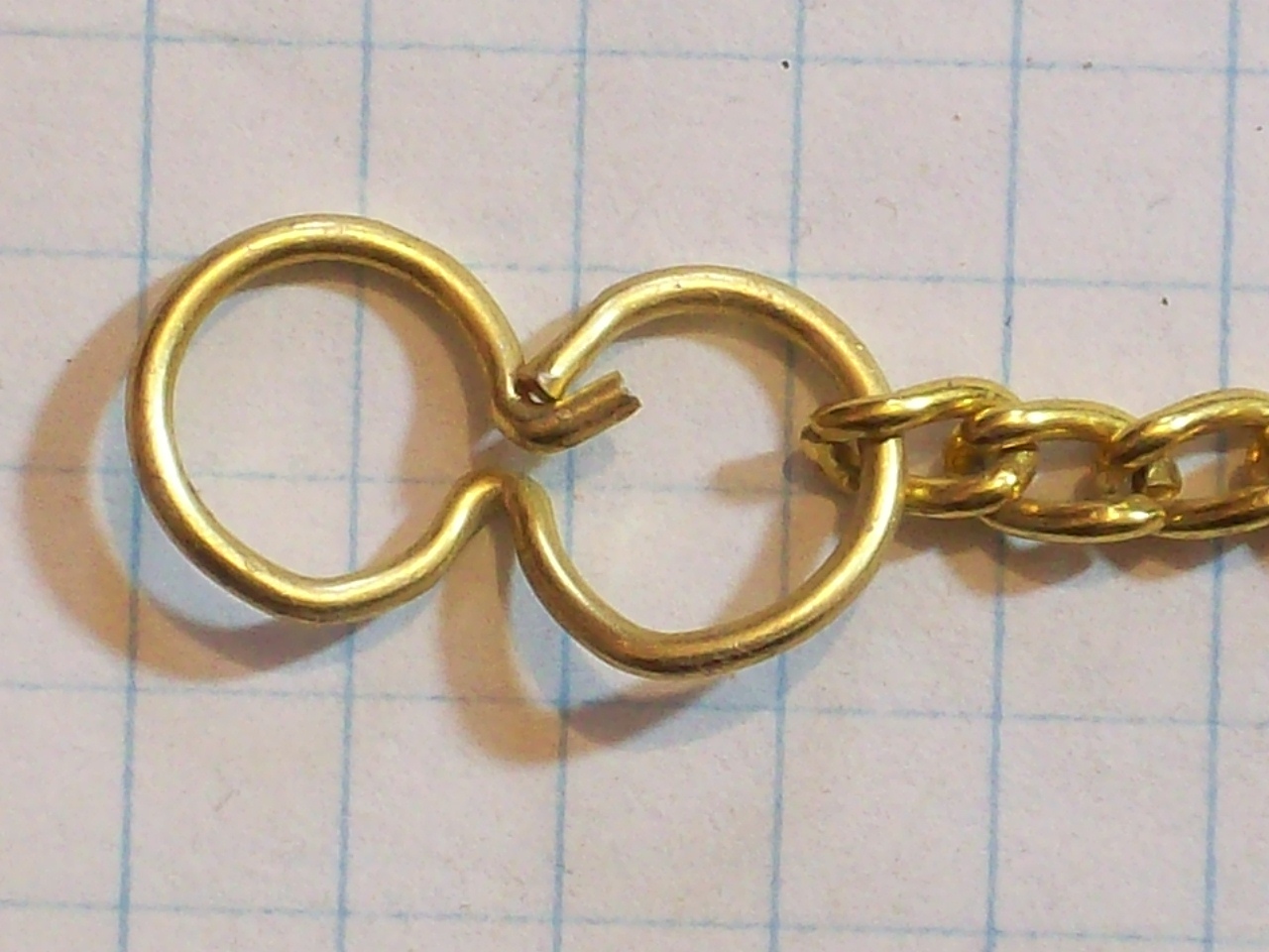 CHAIN W ONLY ALUMINUM GOLDISH PLATE LARGE FIGURE 8 LOOP ON 1 END 3 INCHES LONG *