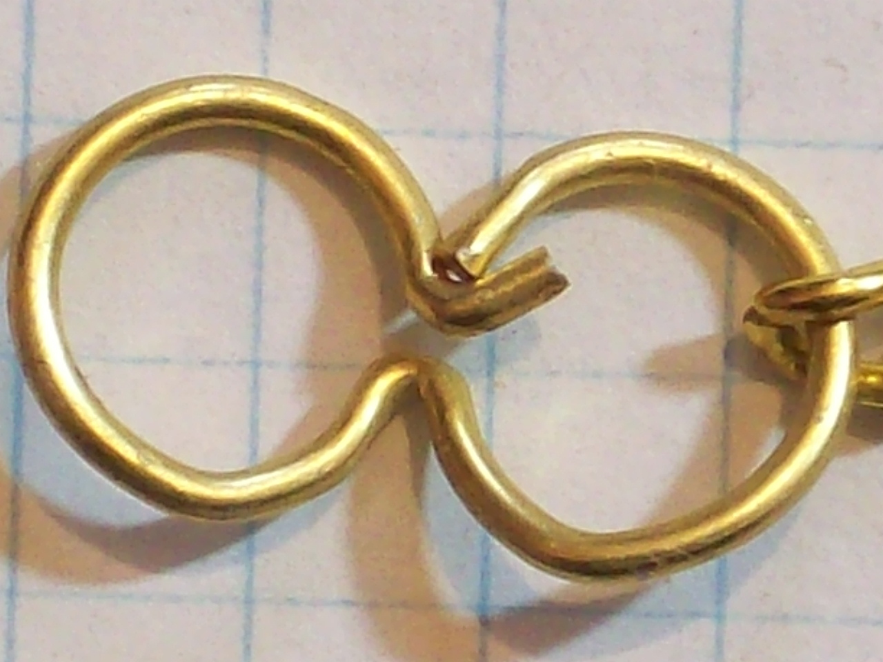 CHAIN W ONLY ALUMINUM GOLDISH PLATE LARGE FIGURE 8 LOOP ON 1 END 3 INCHES LONG *